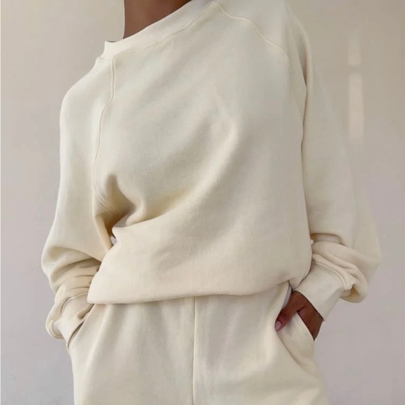 Rumored Balance Crewneck. NWT Size M/L. - Picture 6 of 9